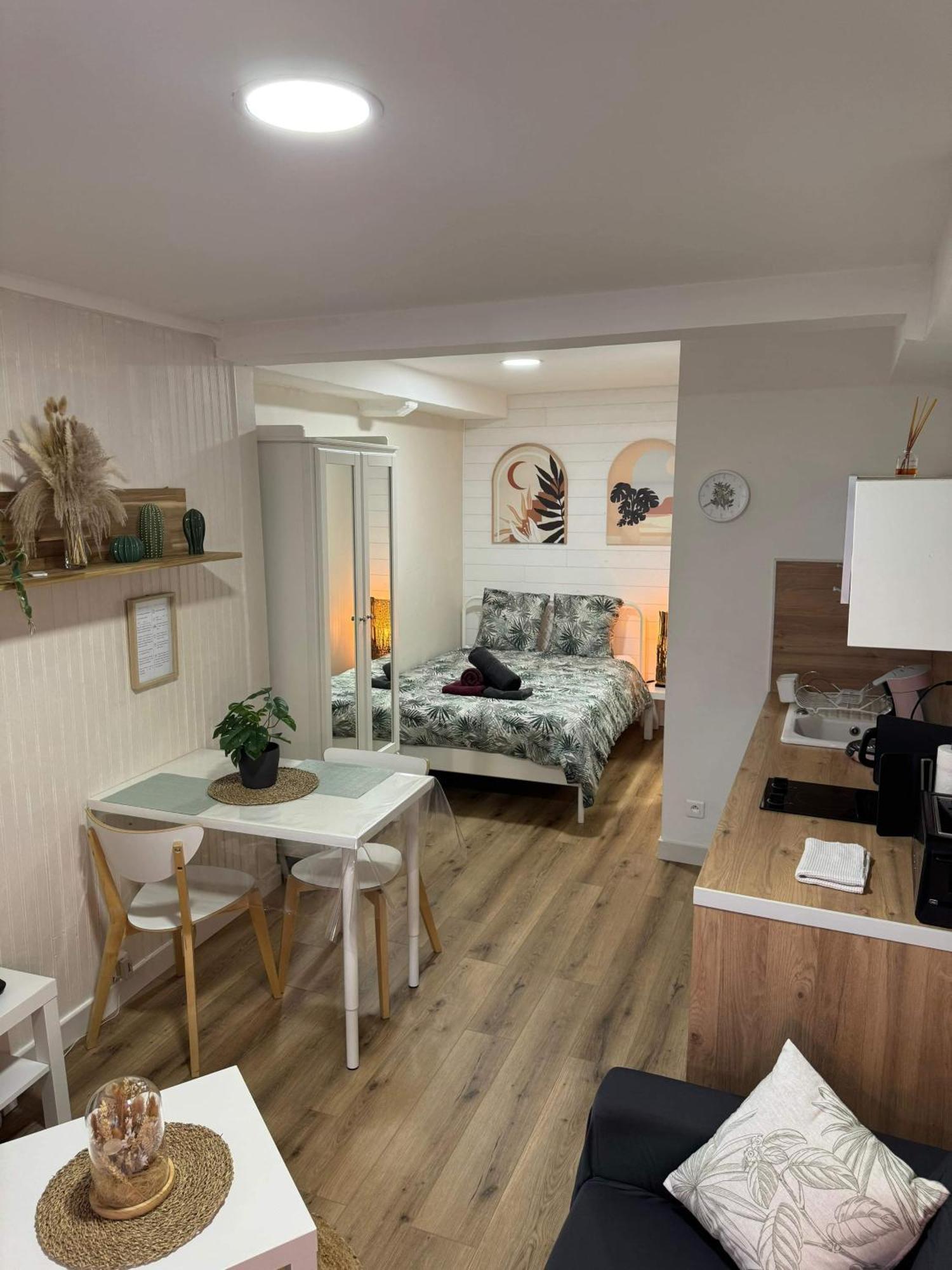 Studio Centre Ville Sete Luaran gambar